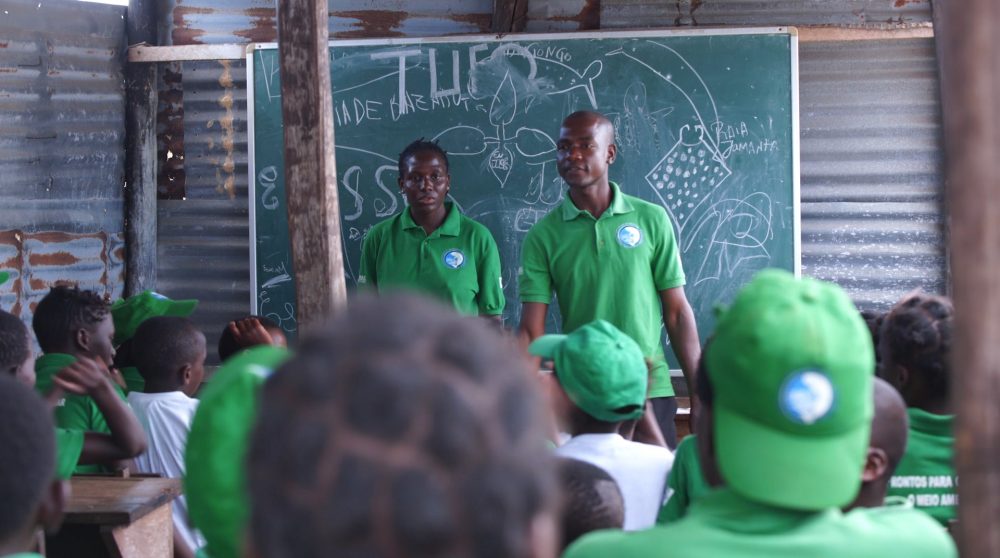 2020_MOZBIO_Bazaruto_ACorDoIndico_FC01_SOM.00_08_41_08.Still024